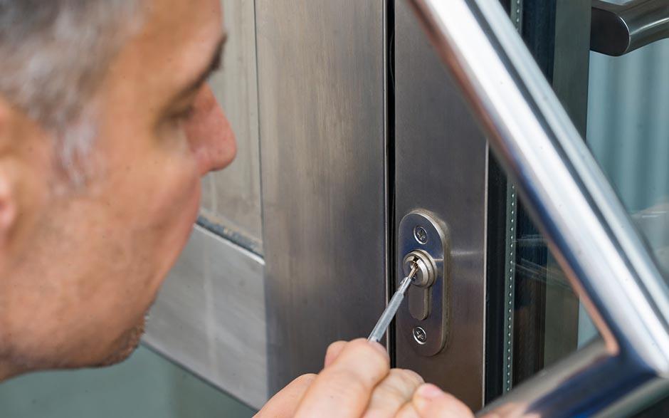 acquisition d'une porte-blindee d'appartement Paris 9